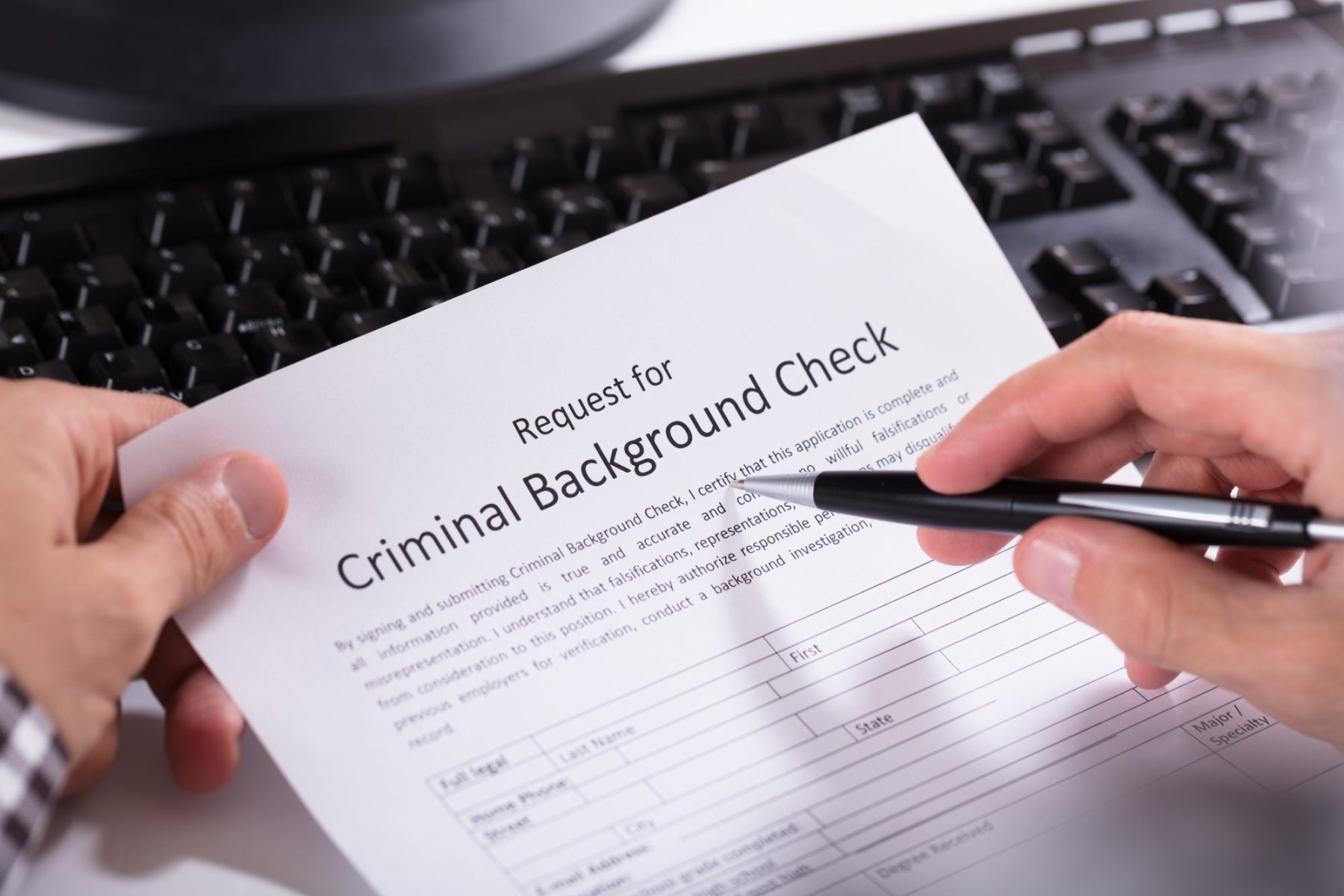 Does a Sealed Record Come Up In a Background Check?