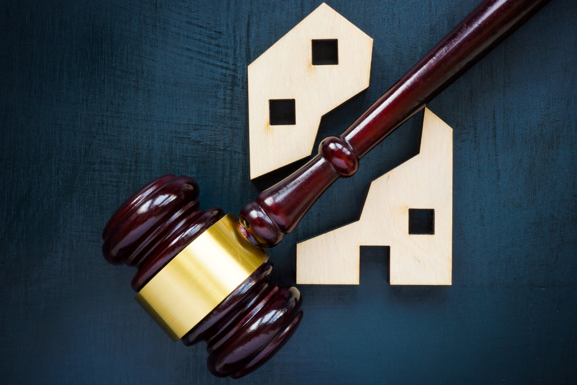 How Do Courts Divide Property in an Ohio Divorce?